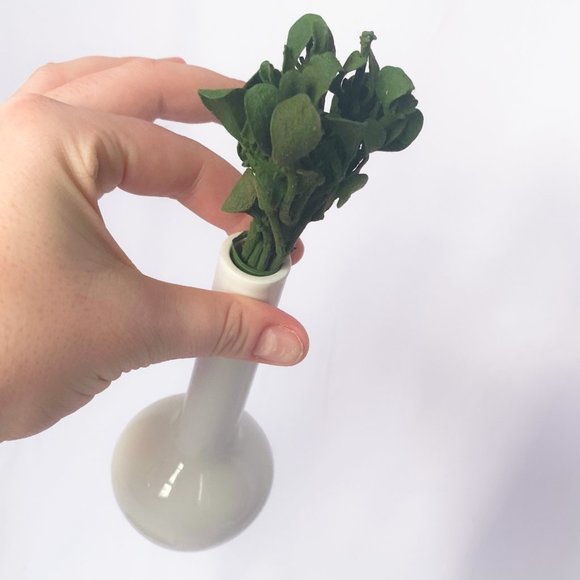 vintage bud vase